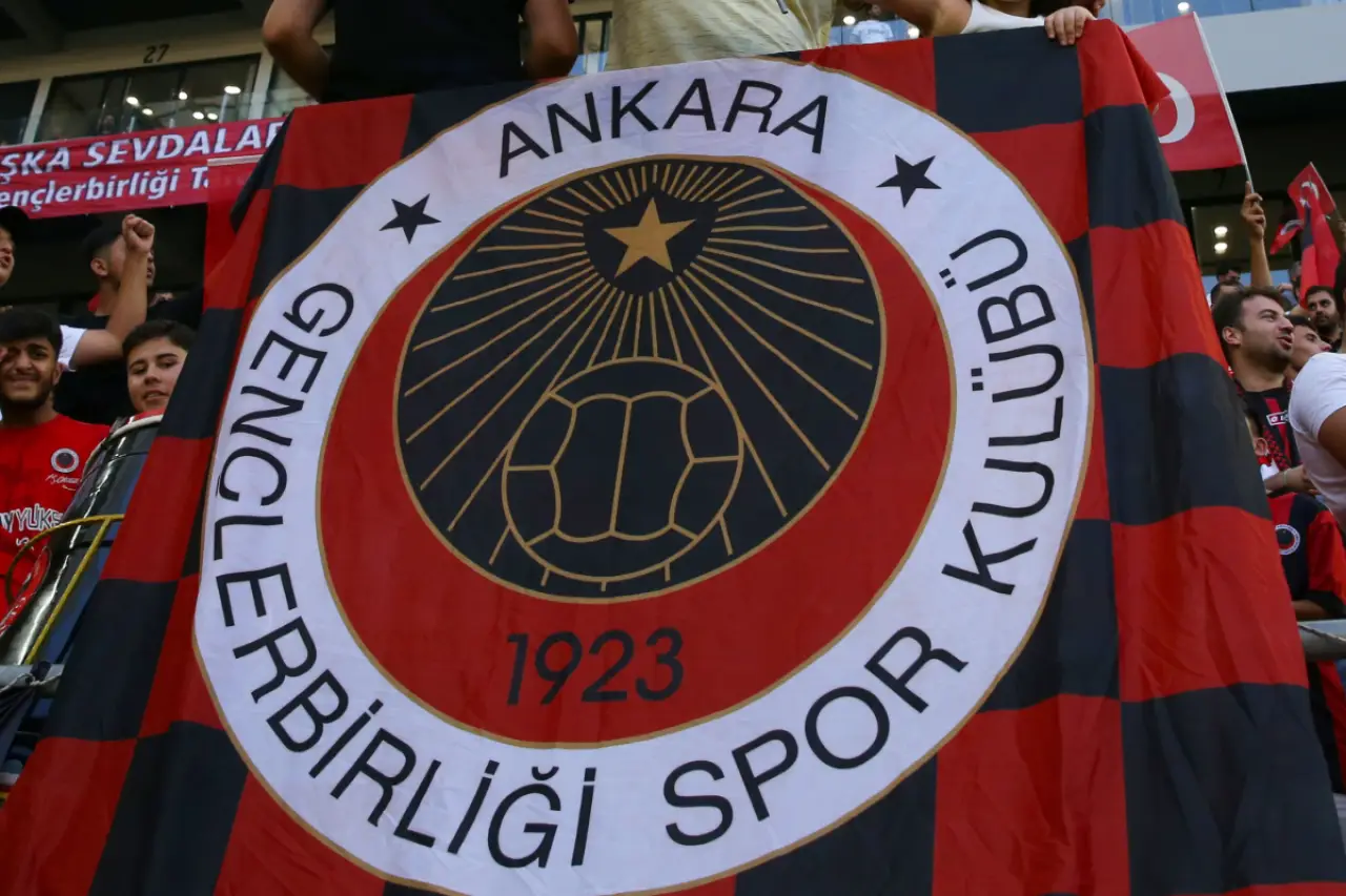 FIFA'dan Gençlerbirliği'ne üç dönem transfer yasağı