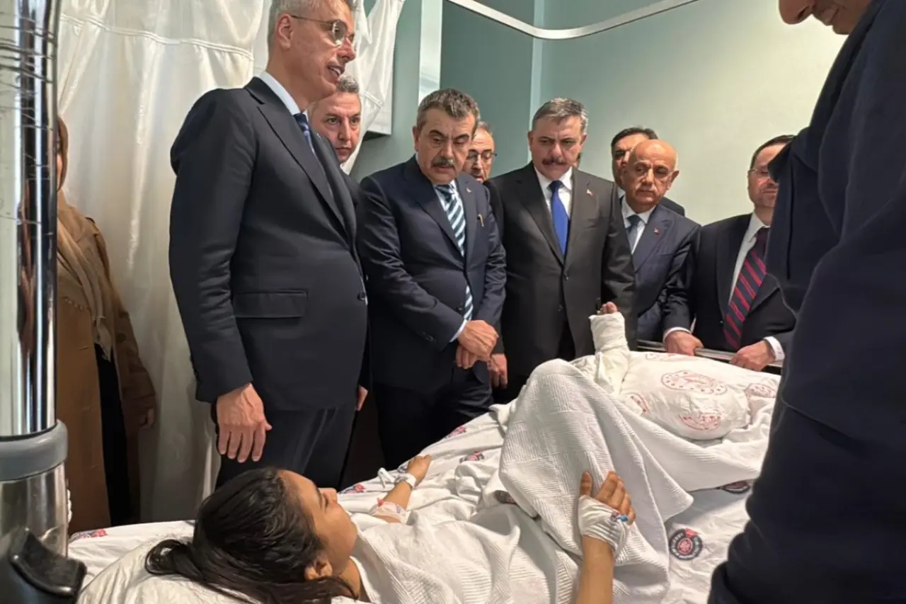 Maraş’taki okul saldırısında ölenlerin kimlikleri belirlendi
