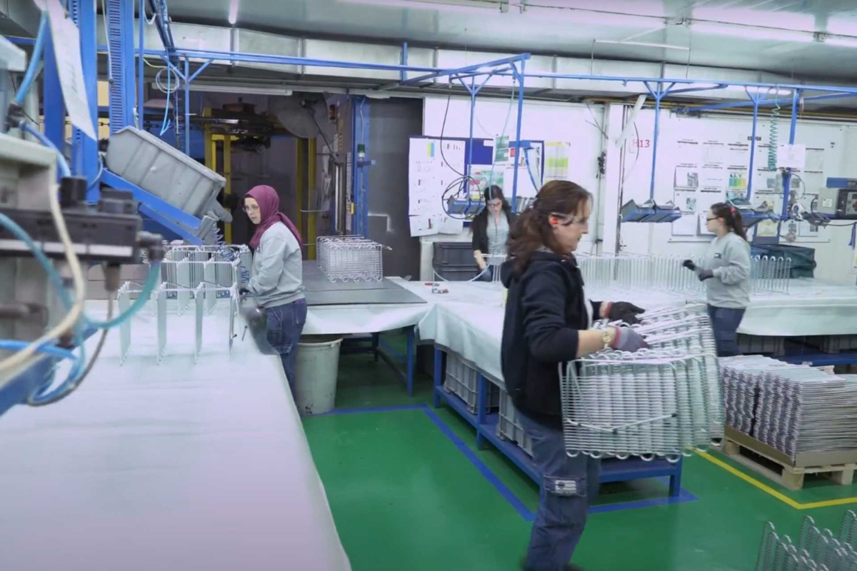 Konveyör işçisine mevzuat masalı