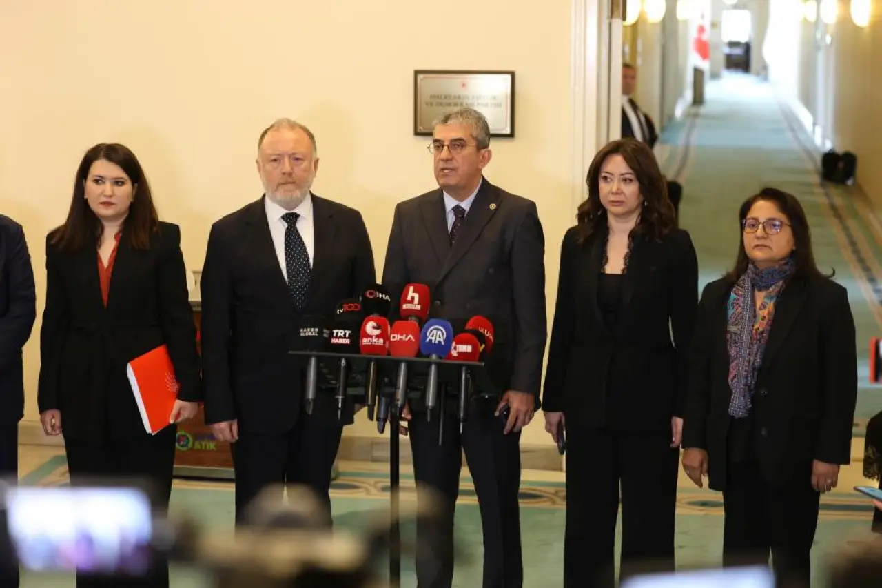 DEM Parti ve CHP görüşmesi bitti: Yasal çalışmalara dair müzakere edelim