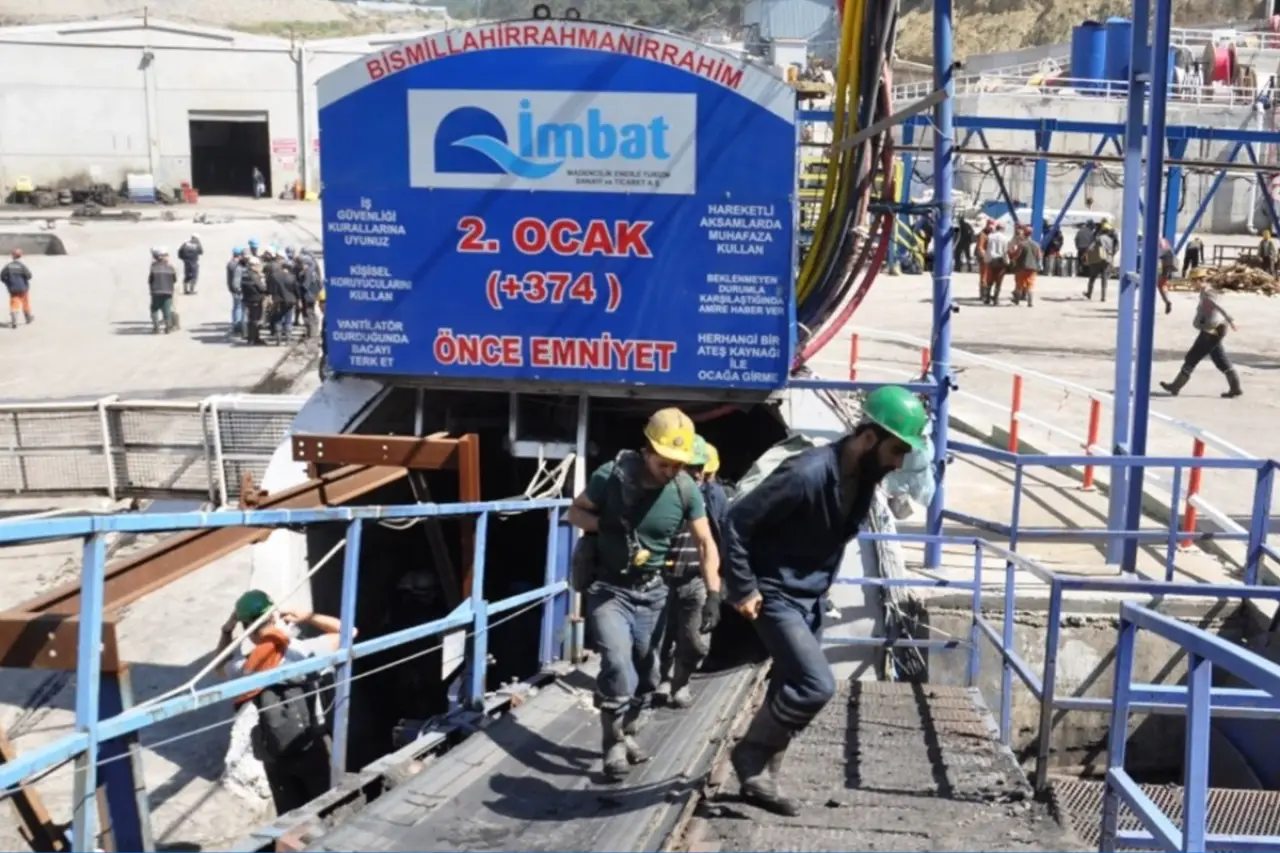 Soma'da madencilikte kriz: İmbat’ta maaşlar gecikiyor, Demir Export'ta üretimi durdurma planı