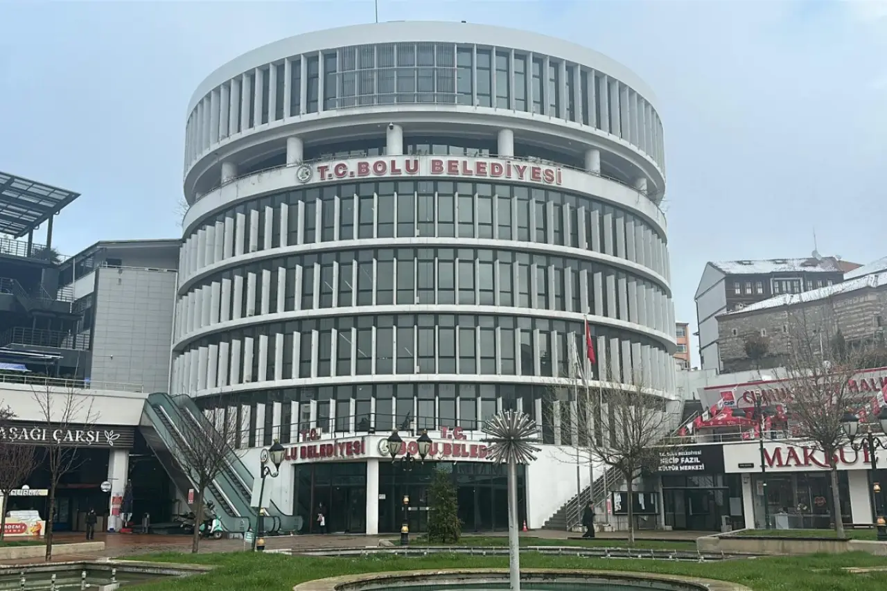 Bolu Belediye Başkan Yardımcısı ile CHP'li meclis üyesi tahliye oldu