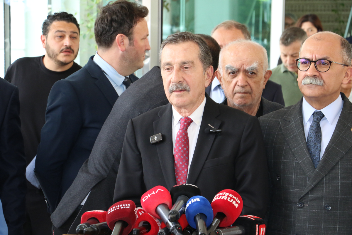 Tepebaşı Belediye Başkanı Ahmet Ataç: ‘Görevimin başındayım’