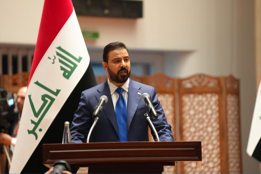 Irak'ta yeni Başbakan Zeydi ve 14 bakanı güvenoyu aldı: Yemin ederek göreve başladı