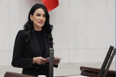 Öğrenciler CİMER'e şikayet etti: "AKP Milletvekili Sarıbaş'ın oğlu okula silahla gitti, olay kapatıldı"