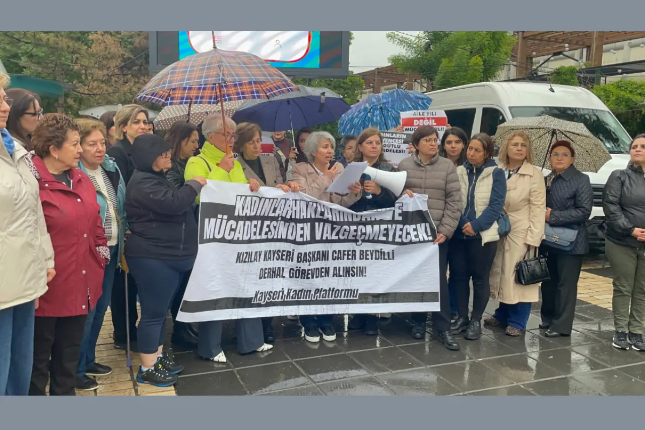 Kayseri'de kadınlar, Kayseri Kızılay Başkanının videosuna tepki gösterdi