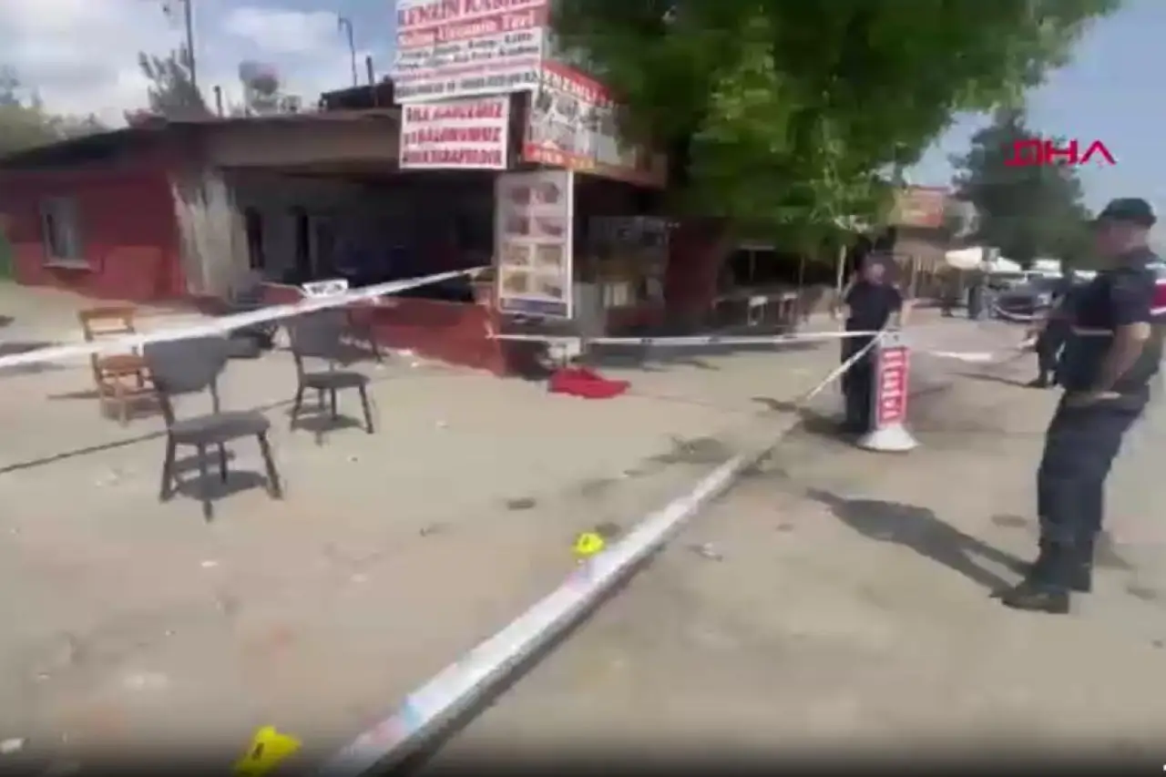 Tarsus'ta 17 yaşındaki çocuk restorana pompalı tüfekle saldırdı; 4 kişi hayatını kaybetti