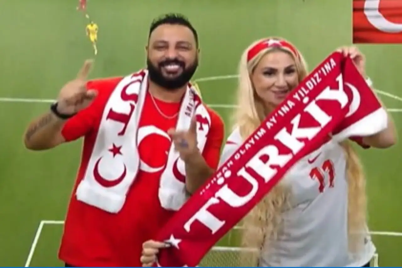Romantik Erhan’ın Milli Takım marşı viral oldu: "Türkiyem, caaart cuuurt"