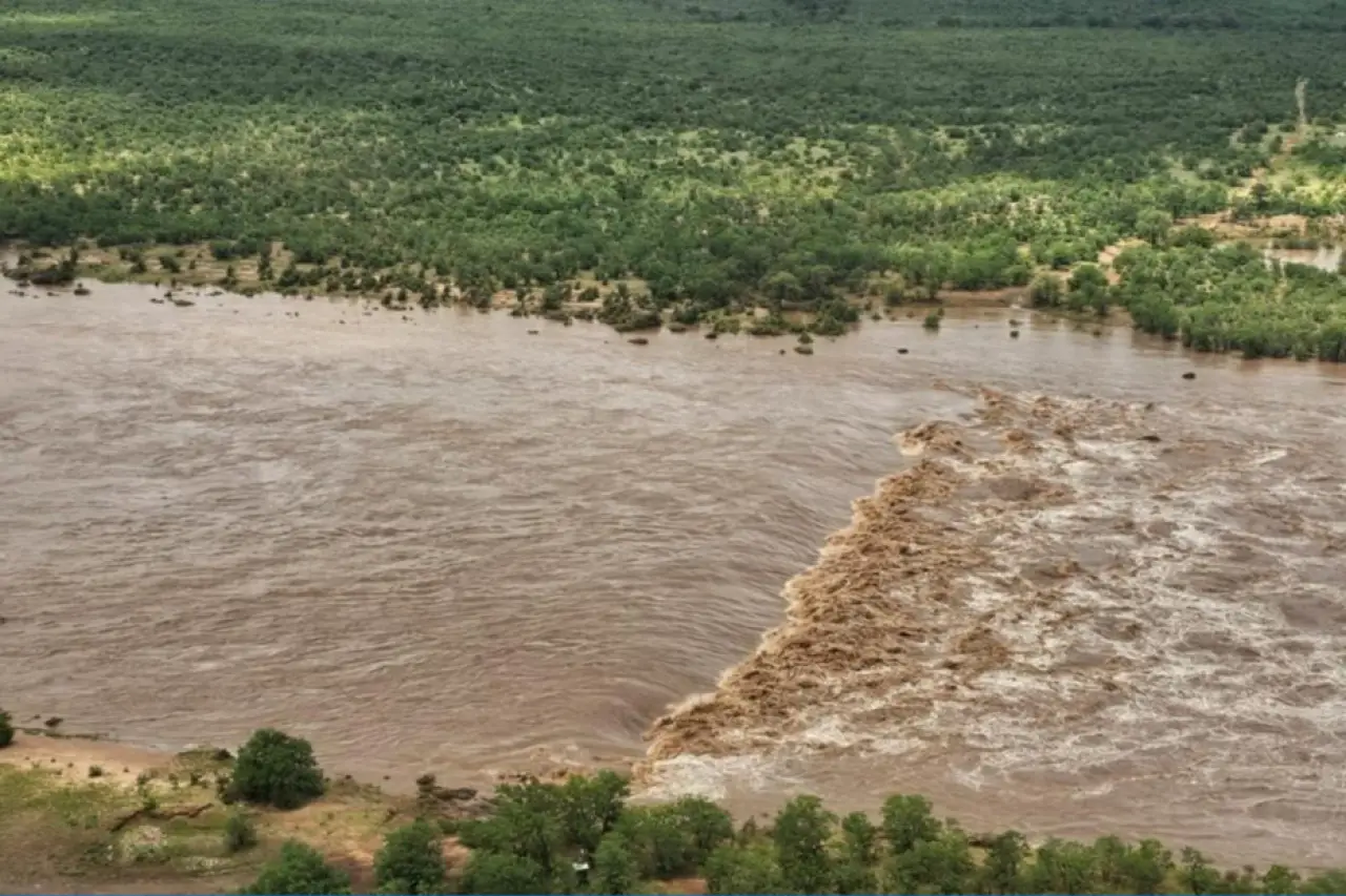 Güney Afrika'da aşırı yağış ve fırtına: Hayatını kaybedenlerin sayısı 18'e yükseldi