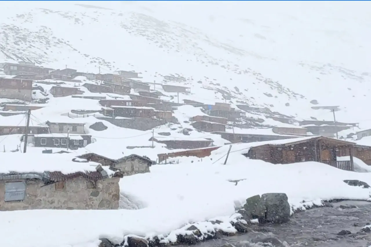 Mayıs’ta kış geri döndü: Rize yaylaları 1 metre karla kaplandı