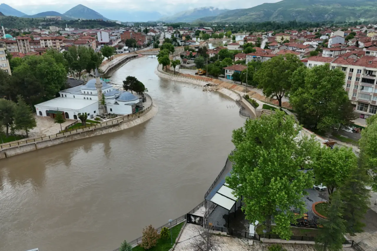 Tokat’ta taşkın riski: 15 mahalle ve 7 köy tahliye ediliyor
