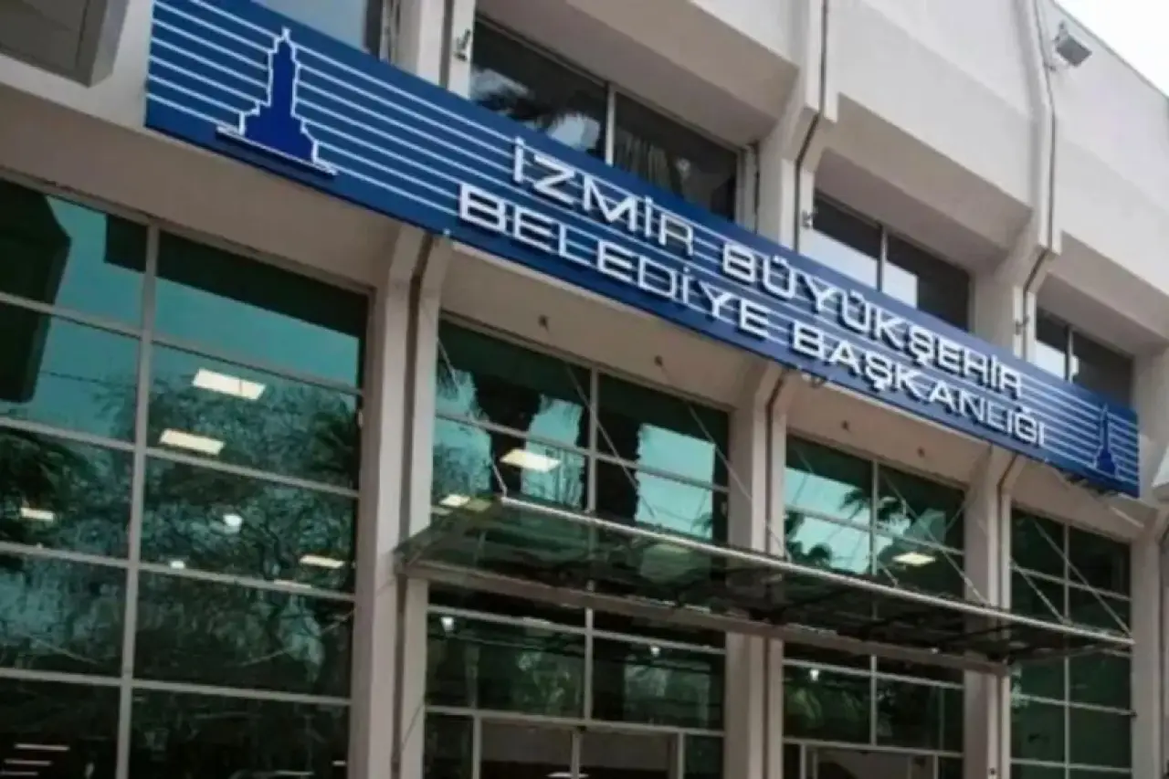İzmir Büyükşehir Belediyesi iştirakine operasyon: 3 gözaltı