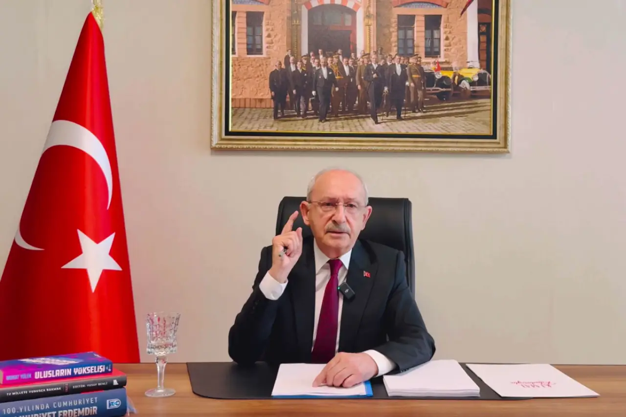 Kılıçdaroğlu'ndan videolu açıklama: 'Bu parti kirlenmişliğin sığınağı olamaz, arınmasını bilir'