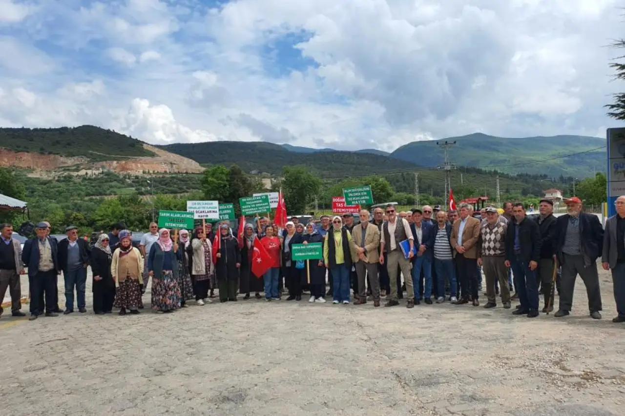 Tokat'ta köylülerden taş ocağı tepkisi: Tarım arazileri ve üzüm bağlarımız zarar görüyor