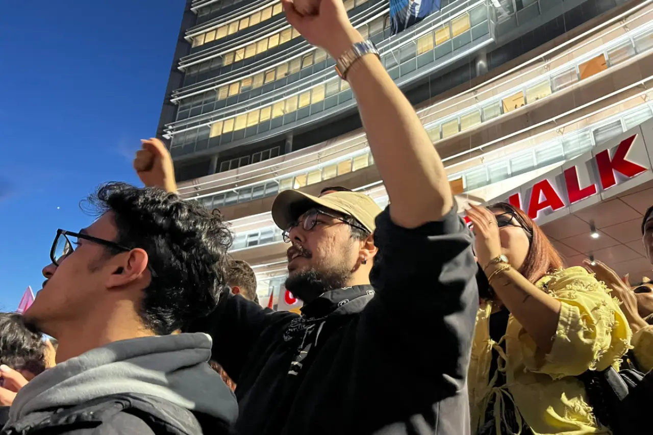 CHP Genel Merkezi önünde neler yaşanıyor?