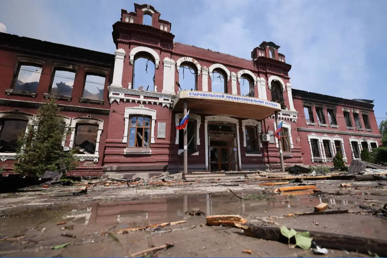 Ukrayna Lugansk'ta vurduğu kolejde ölü sayısı 21'e yükseldi