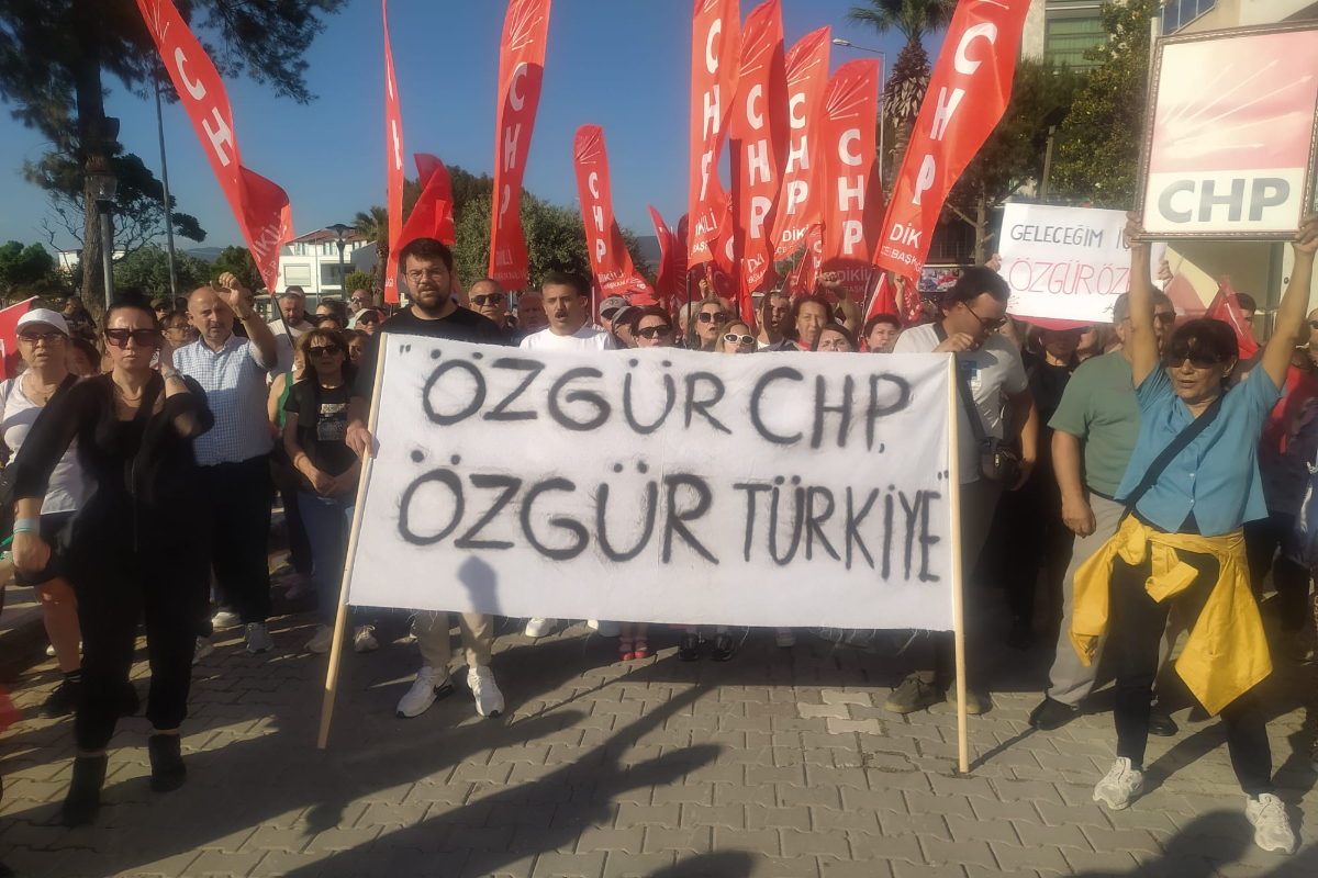 Dikili’de mutlak butlan protestosu