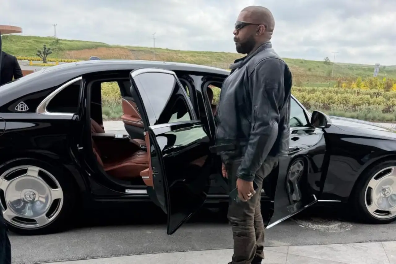 İstanbul'da 120 bin kişilik festival için geldi: Kanye West İstanbul'da