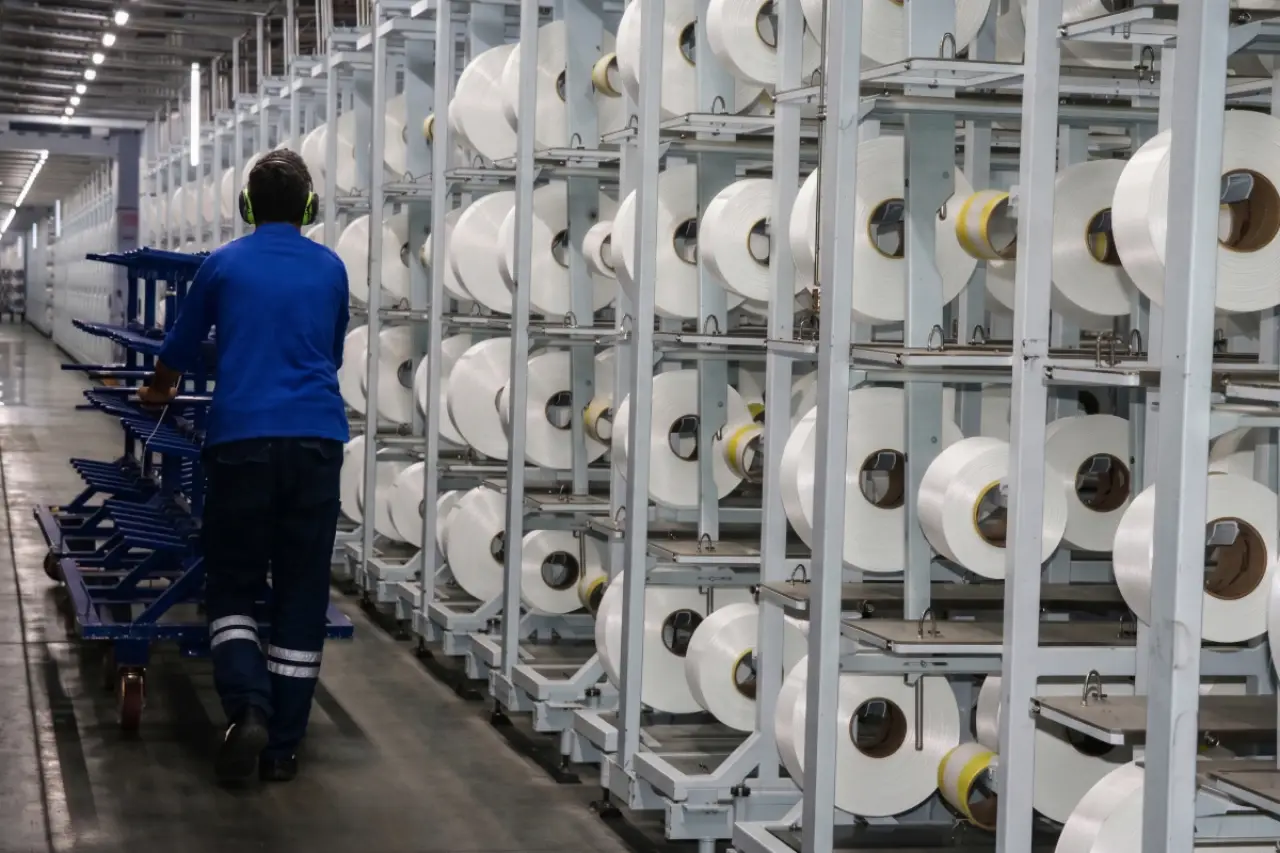 SASA Polyester üç yıldır vergi ödemiyor, işçisi bir yılda 400 milyon TL vergi ödeyecek