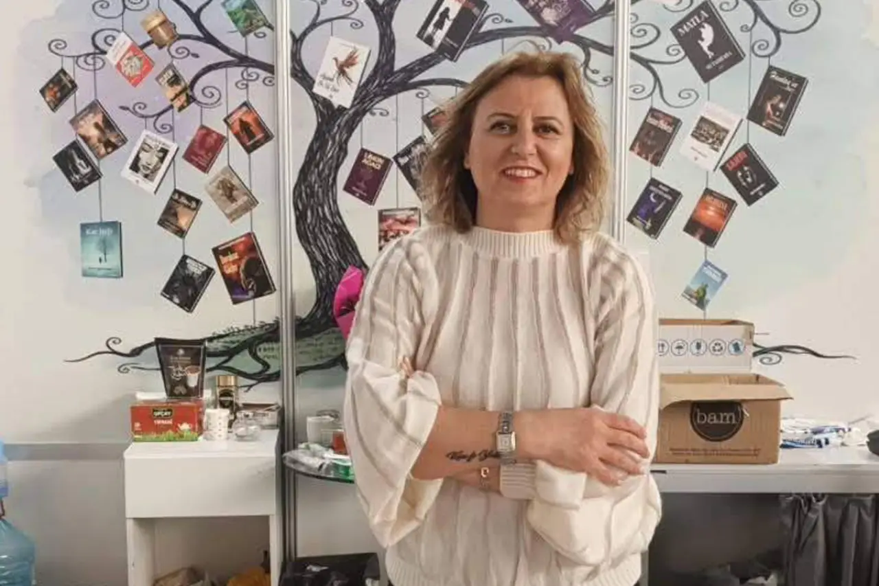 Yazar Ayten Öztürk, yeğeni tarafından bıçaklanarak öldürüldü