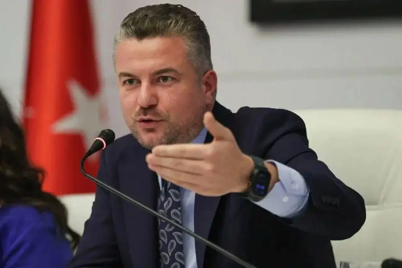 Buca Belediyesi operasyonuna CHP'den tepki: "Amaç halkın iradesini hedef almak"