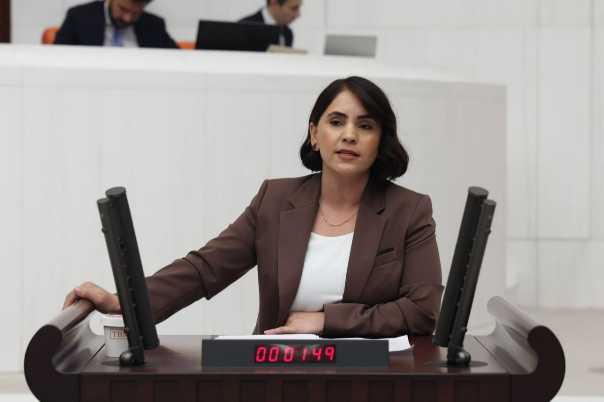 Medresa Sor Meclis gündeminde: DEM Partili Aslan'dan Bakan Ersoy'a soru önergesi