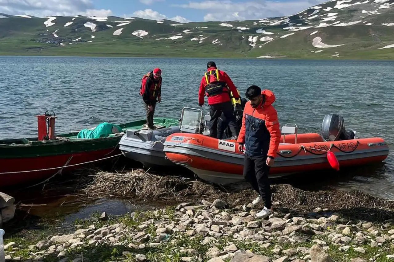 Tekneyle açıldığı Balık Gölü'nde cansız bedeni bulundu