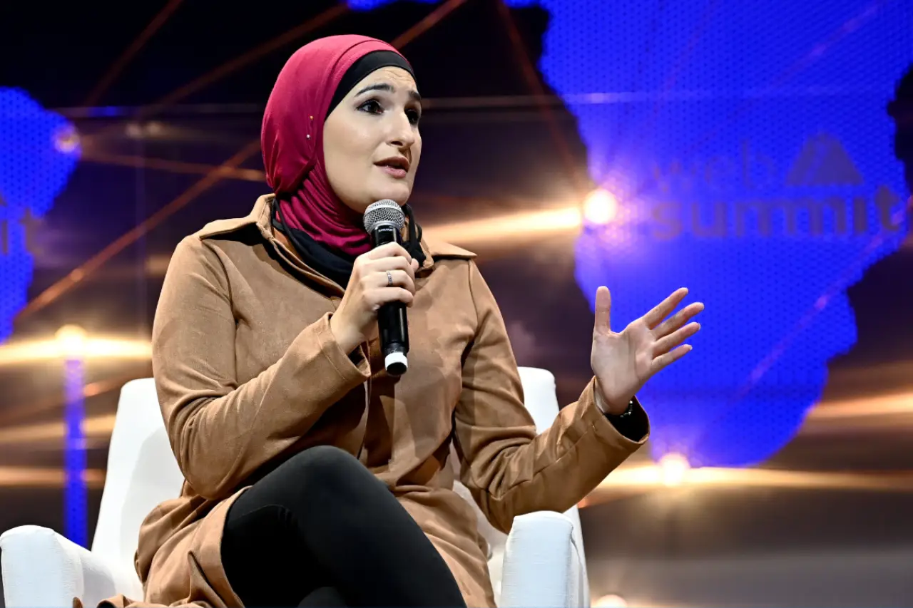 İsrail, Filistin asıllı Amerikalı aktivist Linda Sarsour'un ülkeye girişini yasakladı