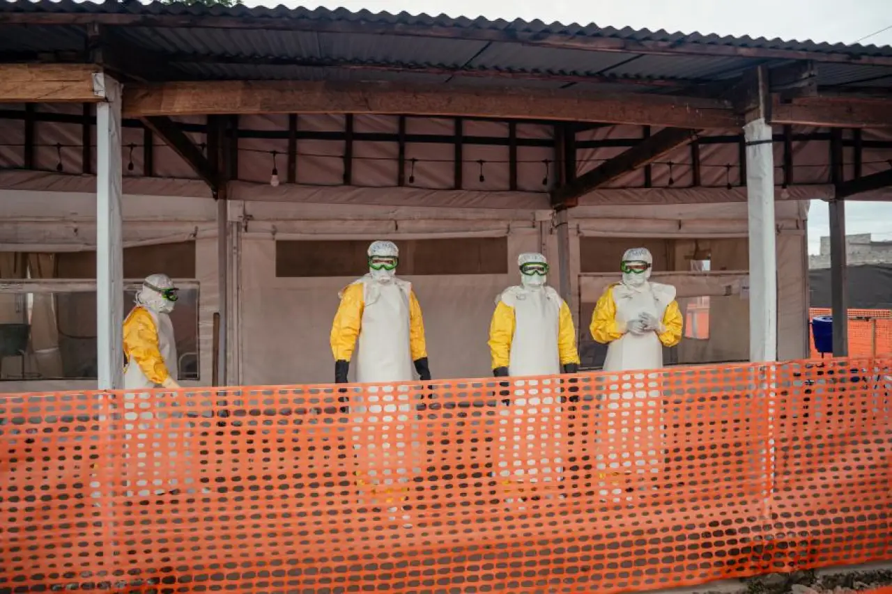 Nijerya, Ebola tehdidi nedeniyle 10 eyaleti alarm durumuna geçirdi