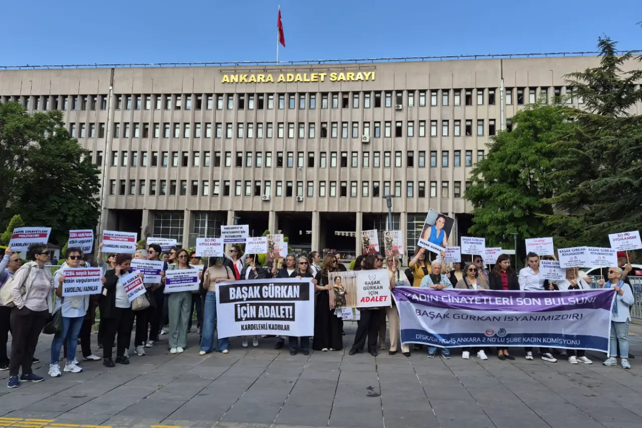 Başak Gürkan cinayeti davasında ilk duruşma: Adliye önünde barikat, salonda yer yok