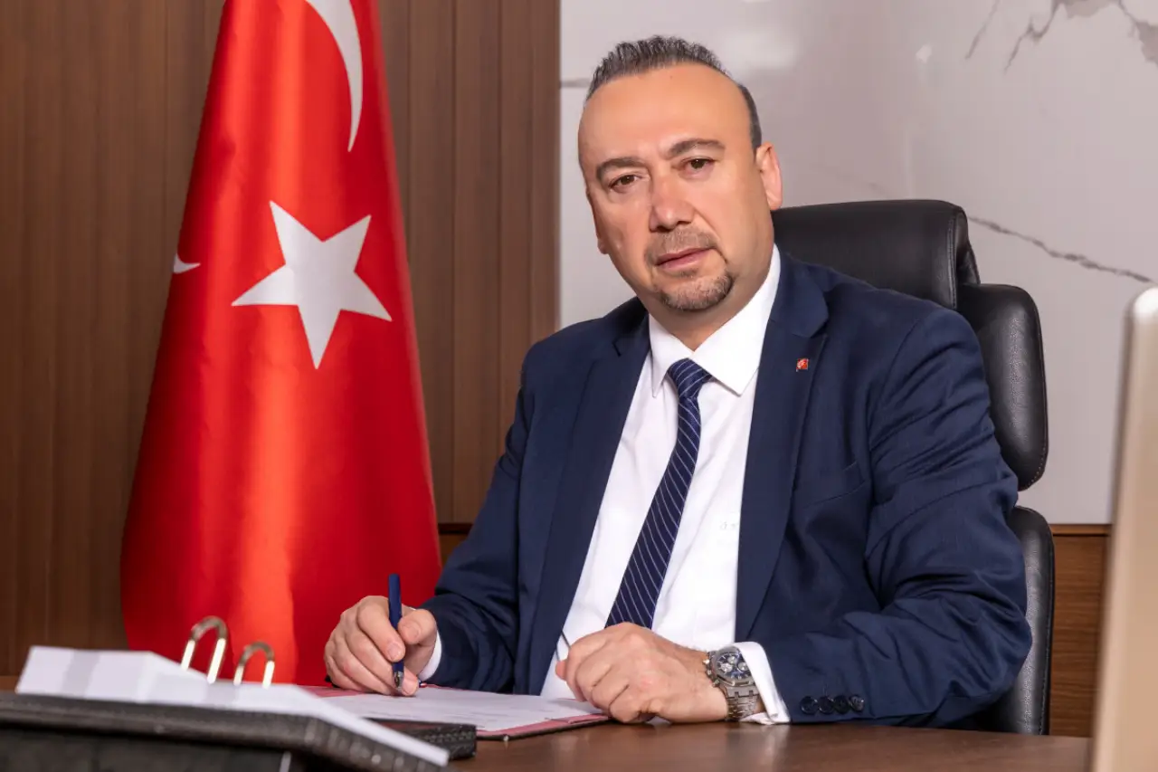Mahir Polat YDK başkan seçildi, ihraç kararları iptal edildi: Kemal Kılıçdaroğlu, Özkan Yalım’ı CHP’ye geri aldı