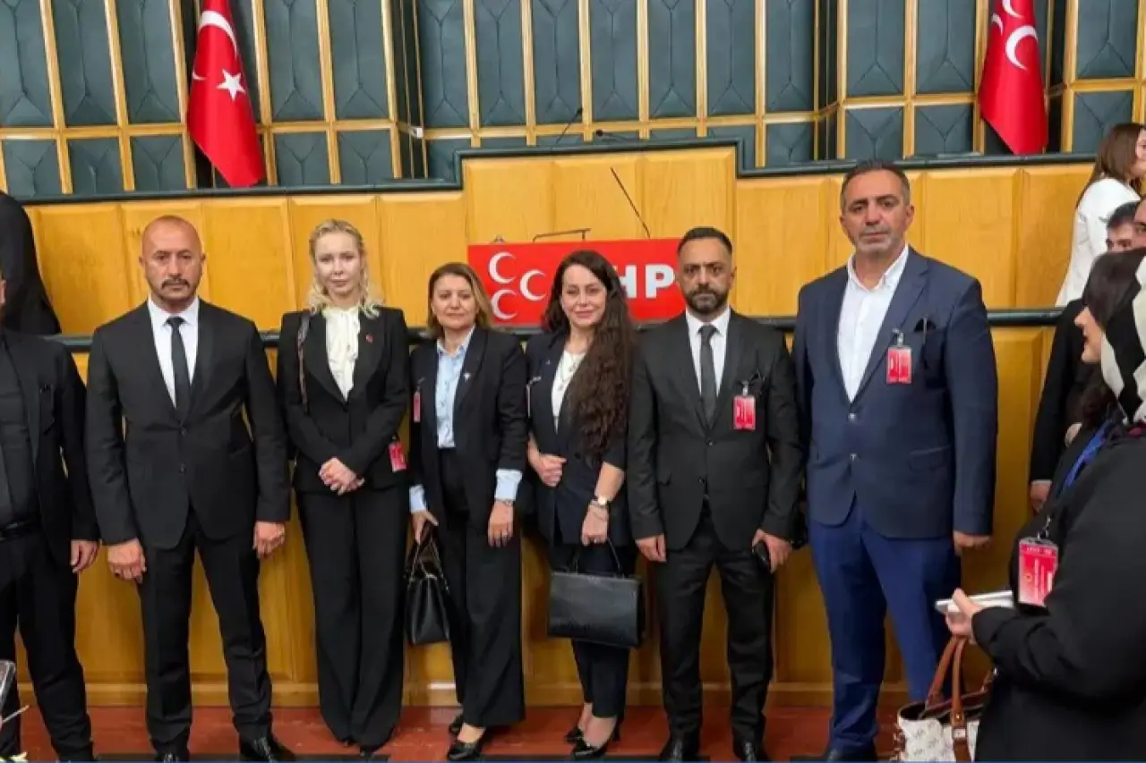 MHP grup toplantısına katıldı, rozeti taktı: Ayşegül Yıldız'ın görevi belli oldu