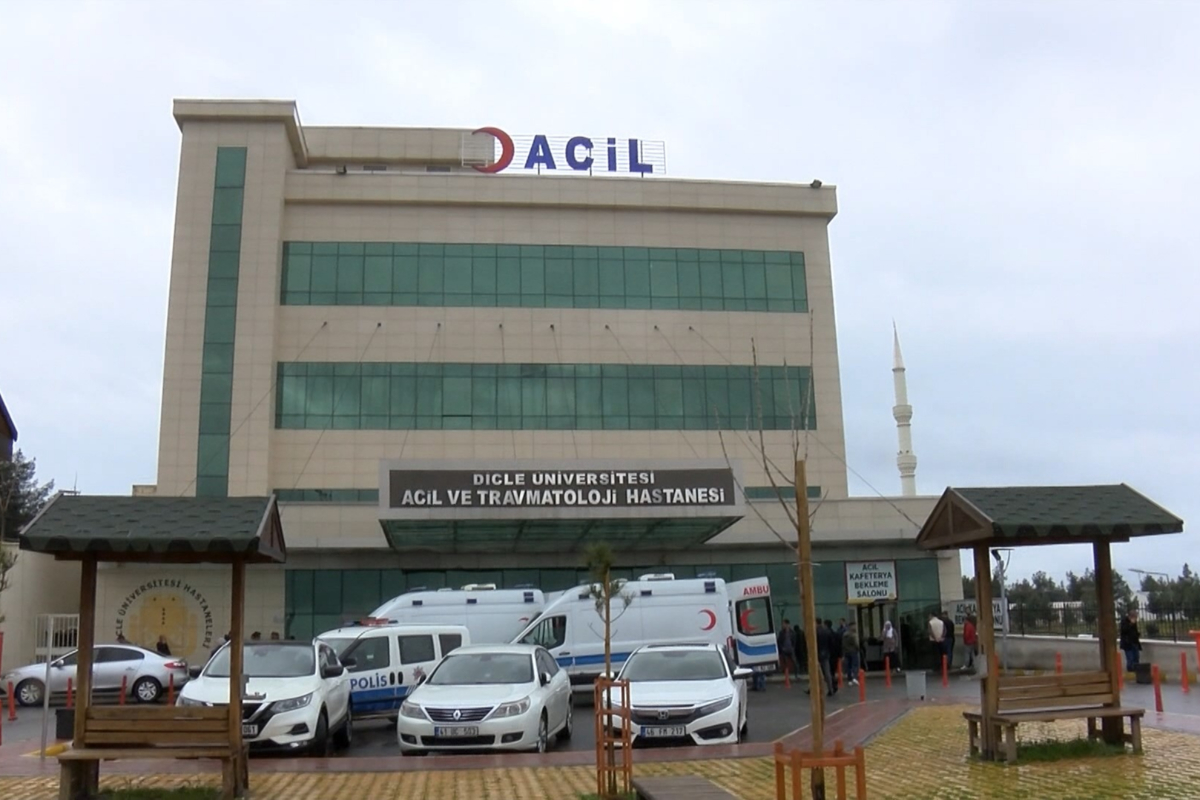 Traktörün altında kalan 3 yaşındaki Mert, hayatını kaybetti