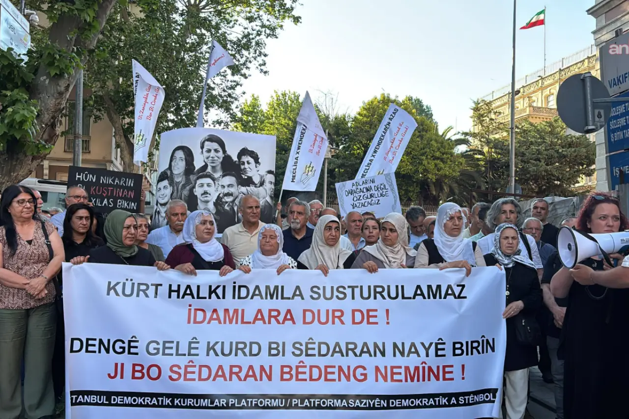 İran Baskonsolosluğu önünde eylem: 'İdamlar durdurulsun, baskılar sona ersin'