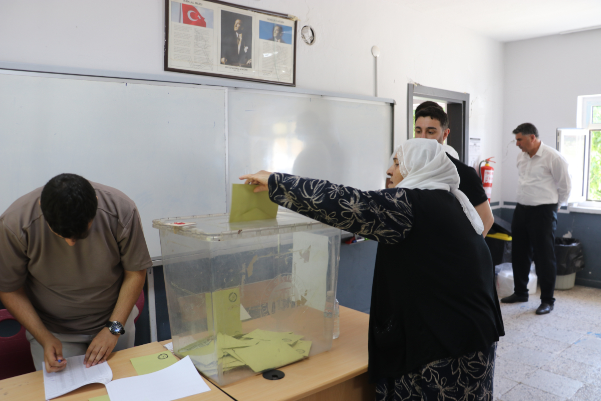 Narin Güran davasında tutuklu Salim Güran'ın muhtarlığı düşt