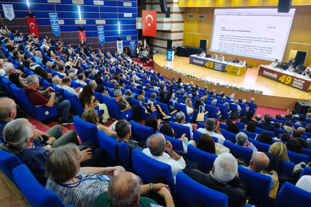 TMMOB Genel Kurul seçimlerini mavi liste kazandı