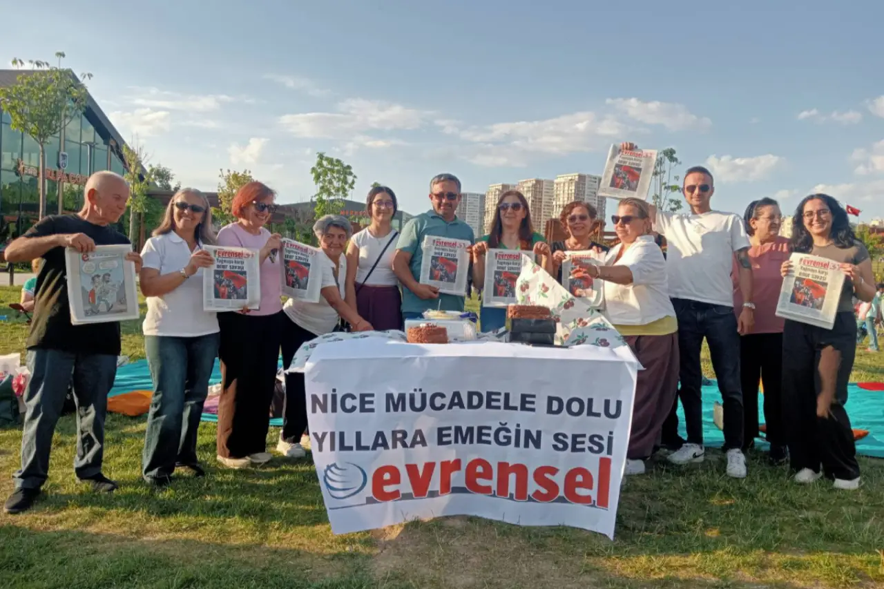 Evrensel okurları gazetenin 31. yılı için buluştu: “Nice müc