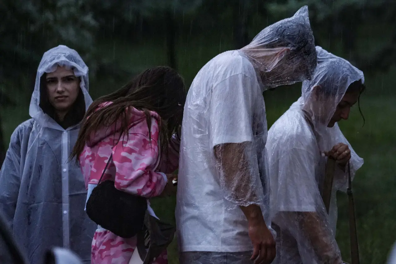 Meteoroloji'den Karadeniz ve Doğu Anadolu'ya uyarı: Kuvvetli yağış ve fırtına geliyor