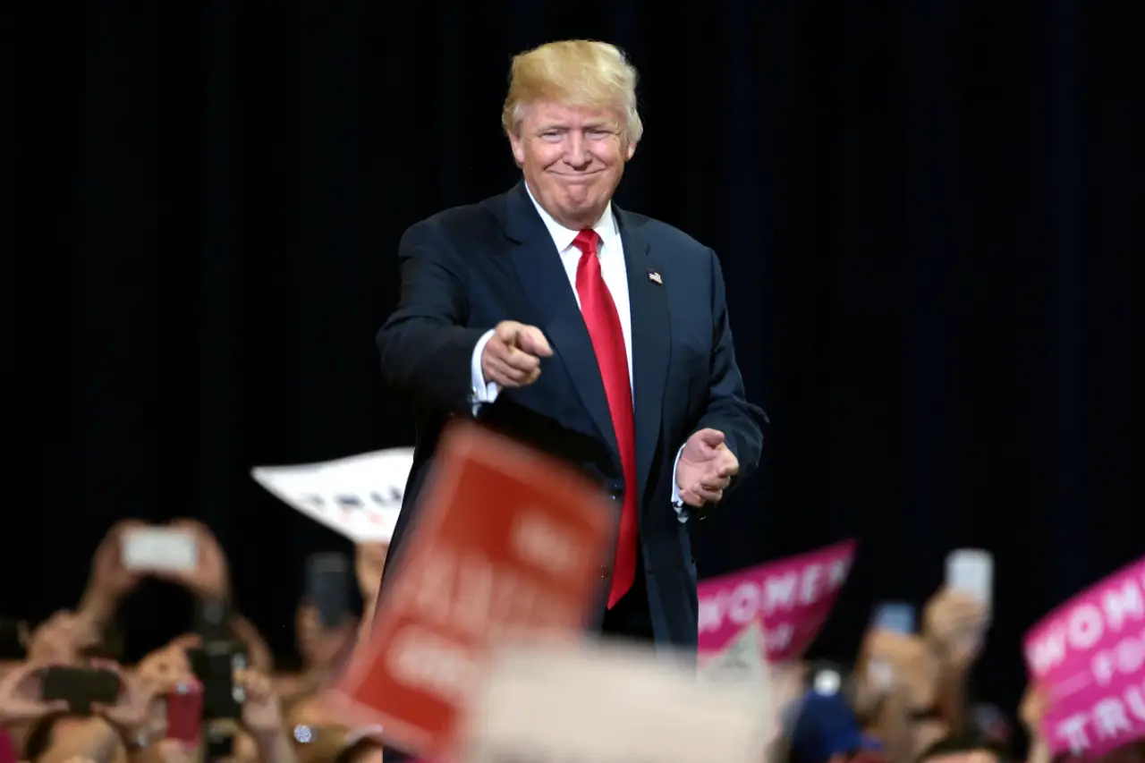 Trump'tan İran'a yeni tehdit: Anlaşma olmazsa yarın yine bombalayacağız