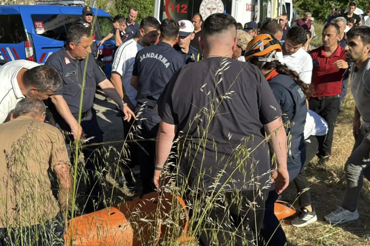 Zonguldak'ta şelaleye giren genç boğuldu