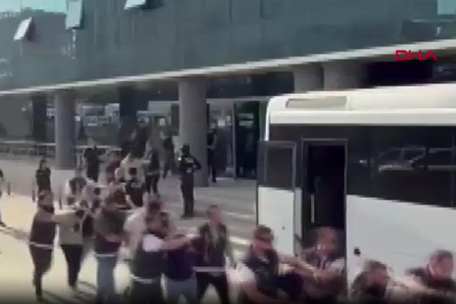Bursa merkezli 5 ilde uyuşturucu operasyonu: Gözaltına alınan 102 kişiden 79'u tutuklandı