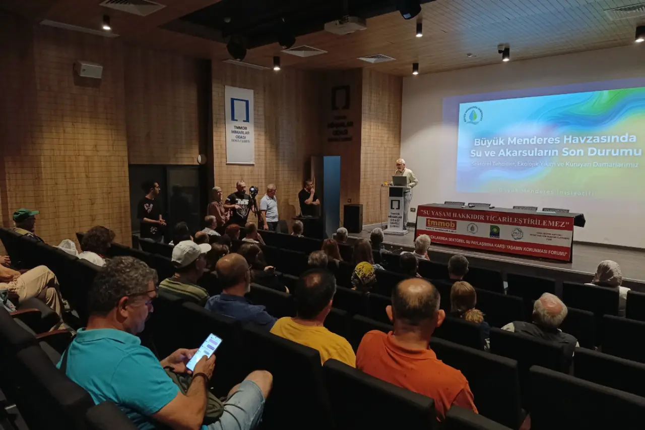 Denizli’de su forumu: Suyun geleceği şirketlere peşkeş çekilirken halk su hakkına sahip çıkmalı