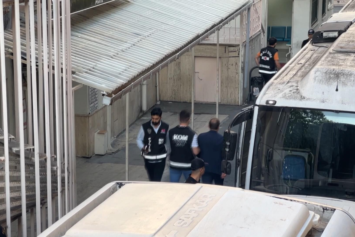 Silivri Belediyesi soruşturmasında gözaltına alınanlara sağlık kontrolü