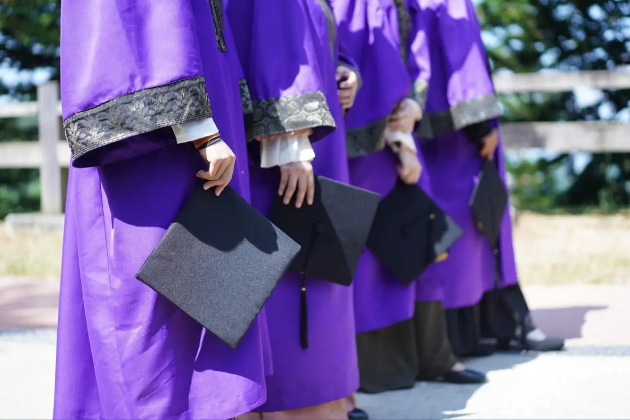 Danıştay, Türkiye'den çıkmadan yurt dışı mezunu olan 419 kişinin diplomasını iptal etti