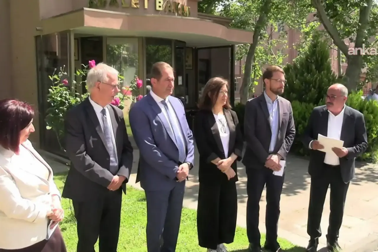 AKPM Sol Grup üyelerinden Öcalan, Demirtaş ve Yüksekdağ için ziyaret talebi: 'AİHM kararları uygulansın, umut hakkı tanınsın'