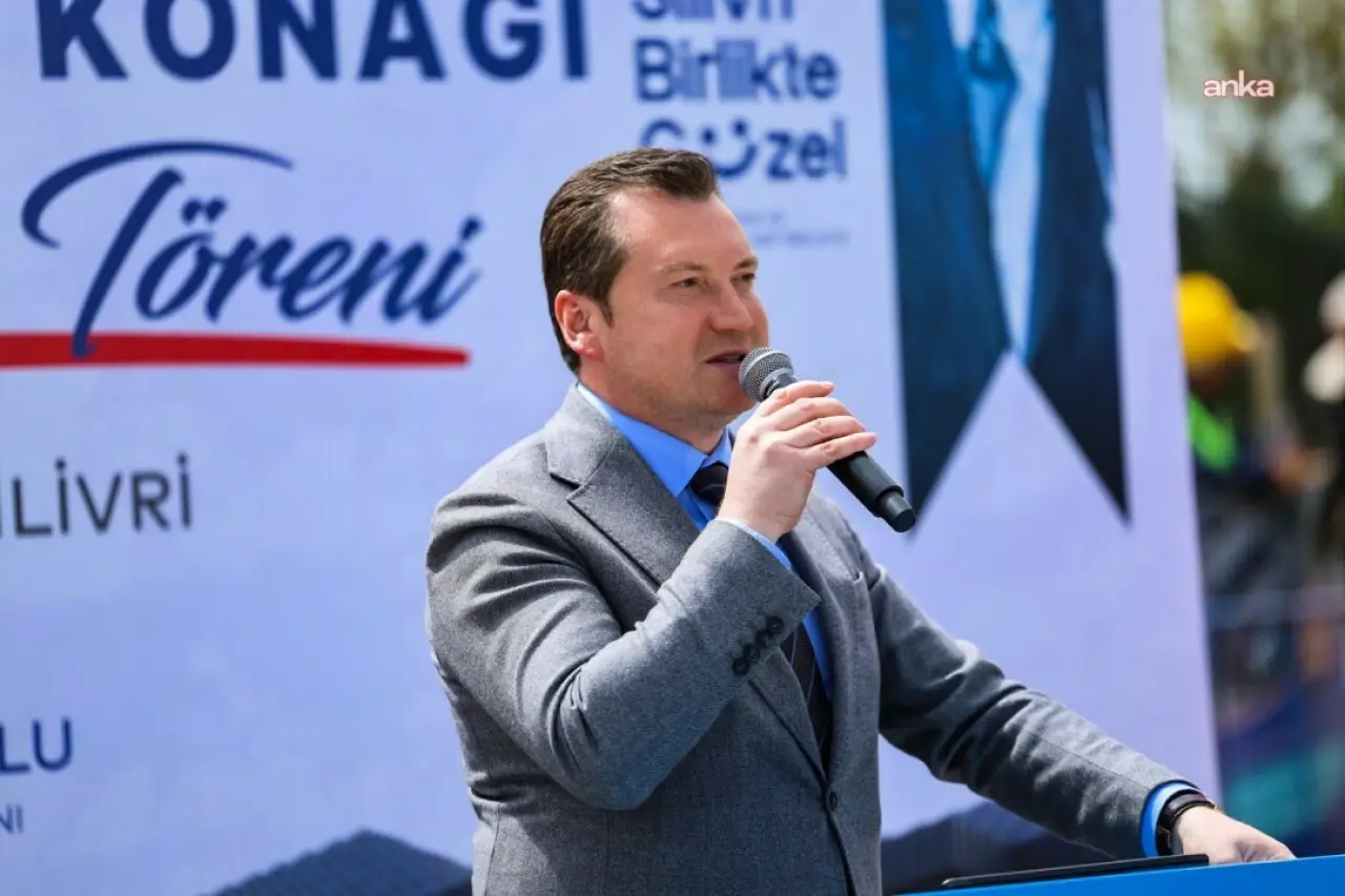 Silivri Belediyesi Başkanı Bora Balcıoğlu'nun da aralarında olduğu 10 kişi tutuklandı