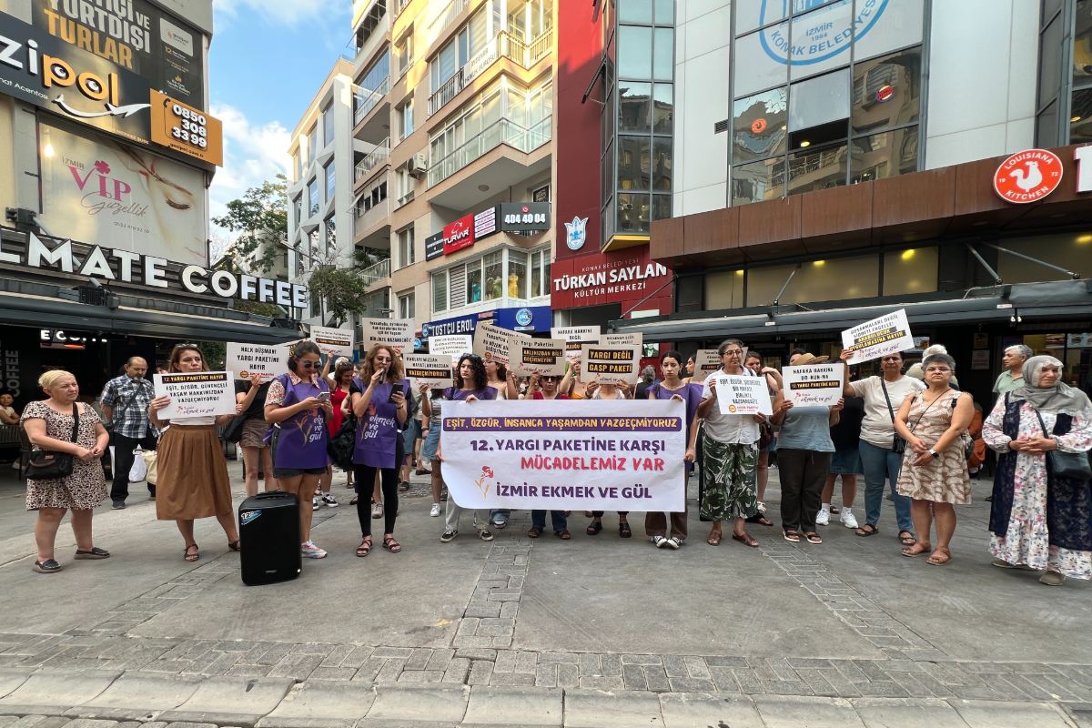 İzmir Ekmek ve Gül: Haklarımızı parça parça gasbetmenize izin vermeyeceğiz
