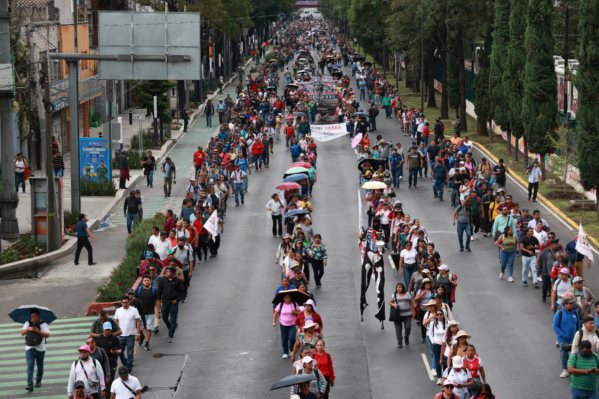 Meksika'da grevdeki öğretmenlerden Dünya Kupası stadyumunda protesto