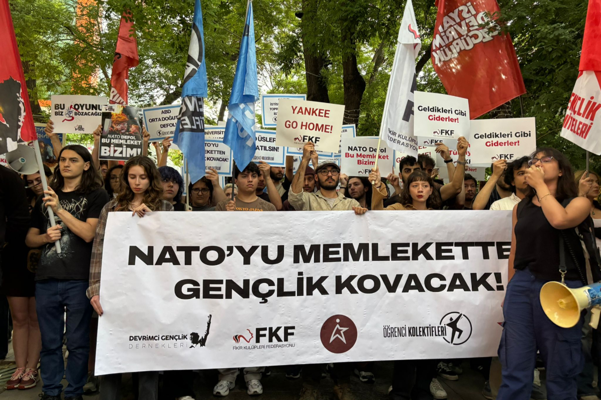 'NATO'yu memleketten gençlik kovacak'