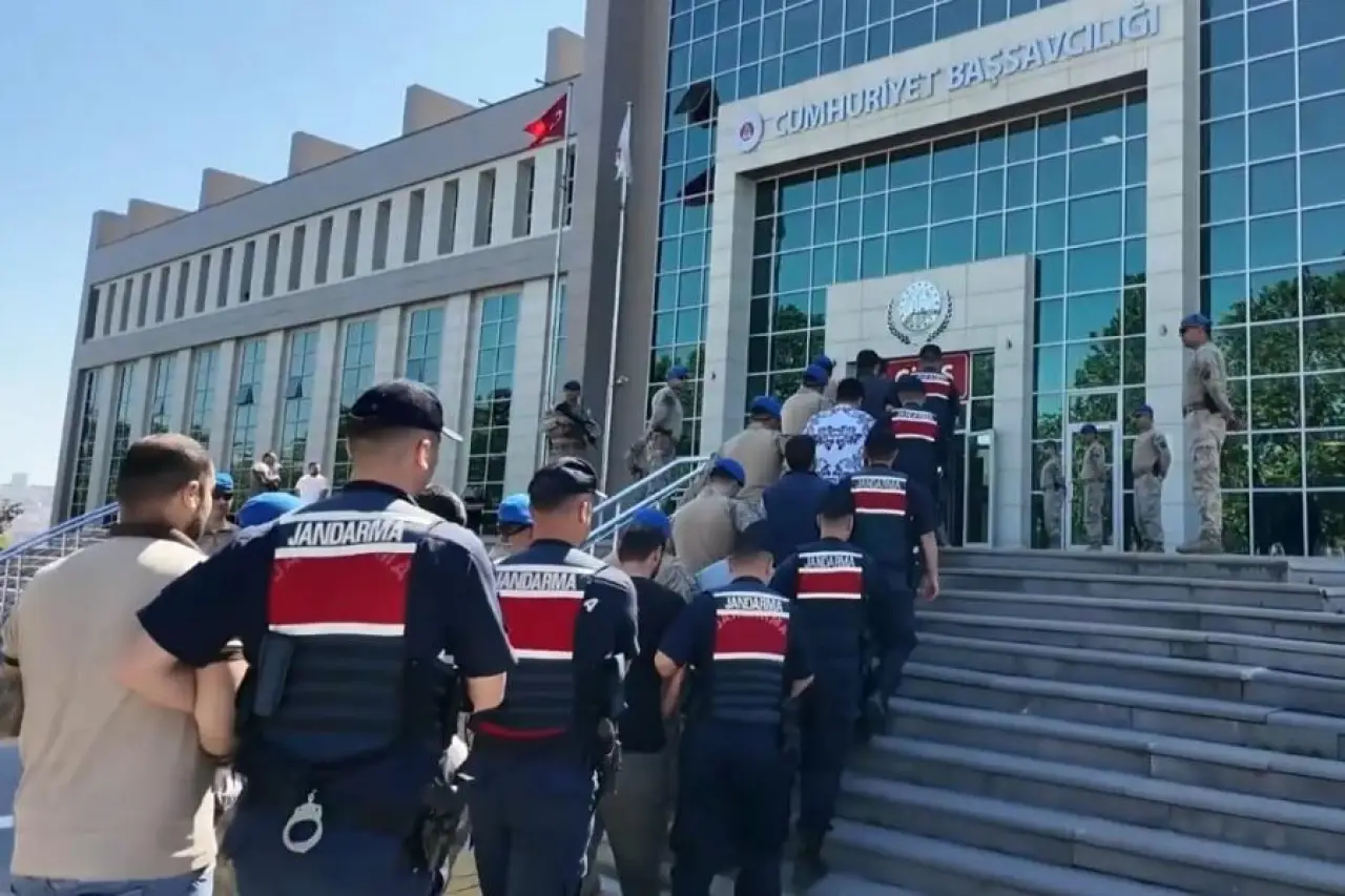 26 ilde IŞİD operasyonu: 70 kişi gözaltına alındı
